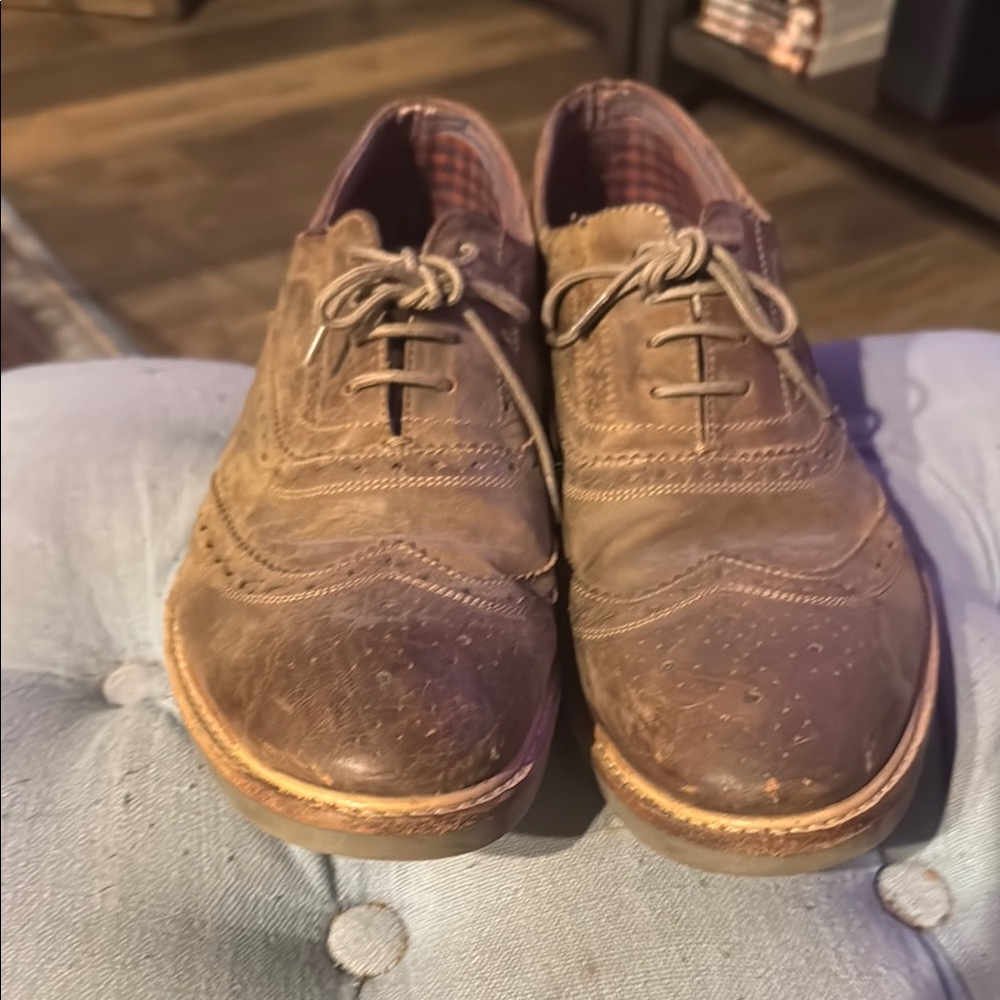 Ben Sherman Leather Wingtip Dress Shoes